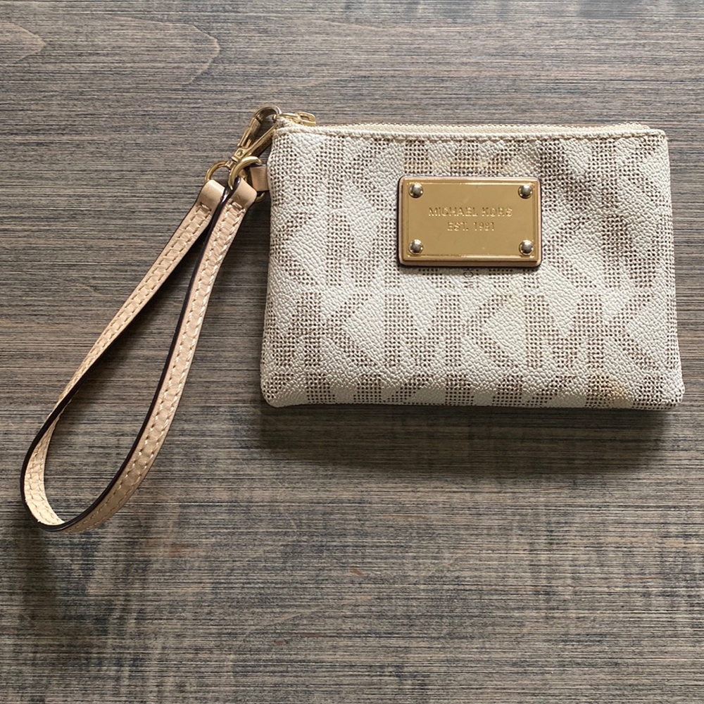 MICHAEL Michael Kors signature zip wristlet